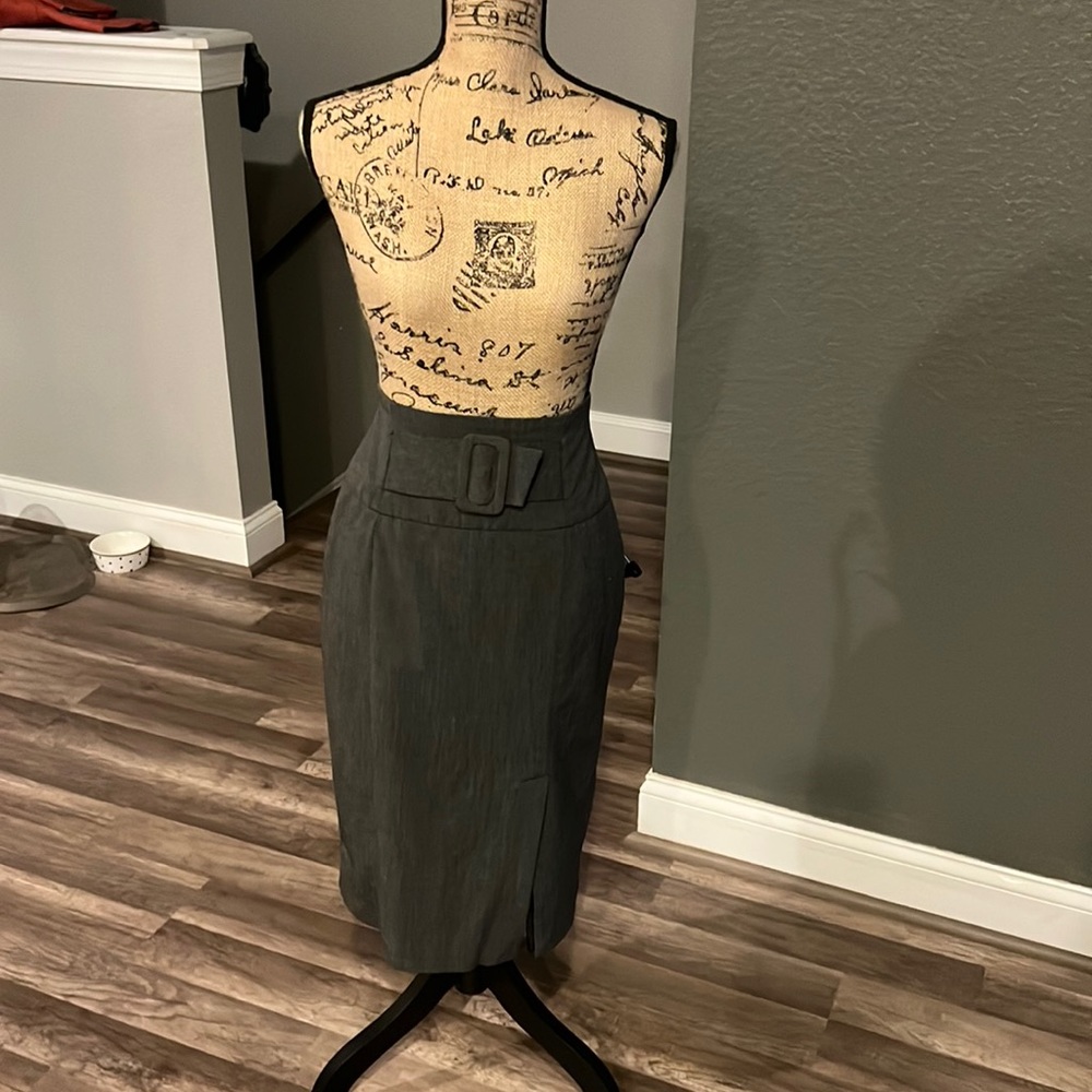 Worthington Pencil Skirt Buckle waist